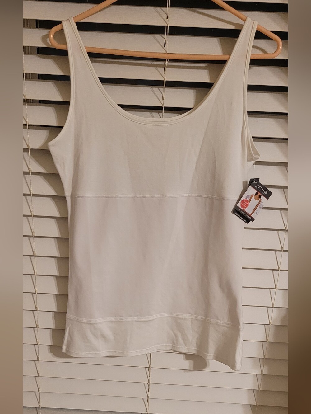 Seamless Scoop Neck Tank Top - Cream